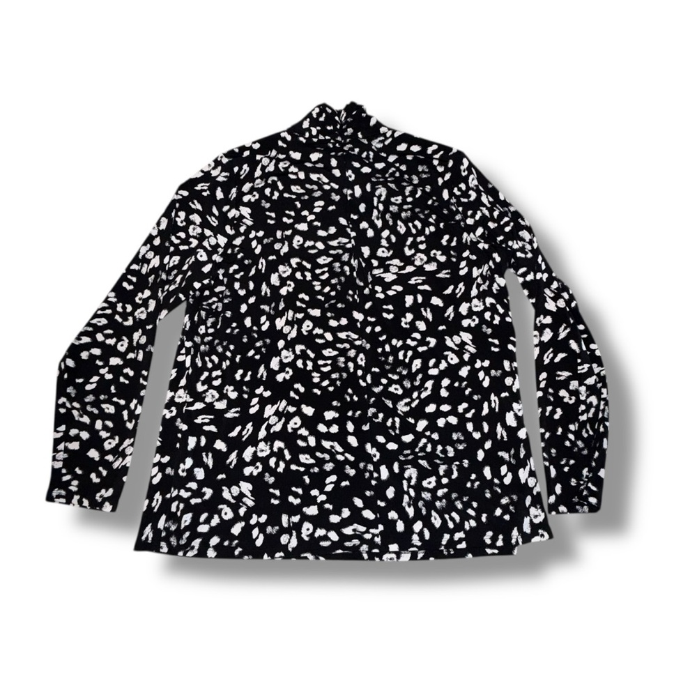 VINCE CAMUTO Abstract Animal Print High-Collar Keyhole Blouse - Rick Black 1X - Picture 6 of 13